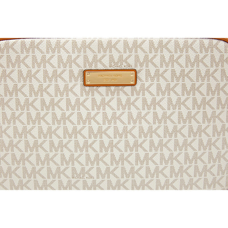 Jet Set Large Crossbody - Vanilla