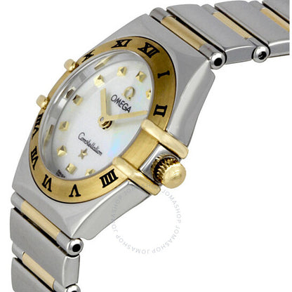 أوميغا، ساعة كونستليشن ماي تشويس النسائية الصغيرة