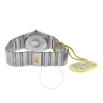 ساعة أوميغا النسائية بمينا من عرق اللؤلؤ