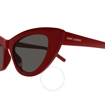 نظارة شمسية نسائية بتصميم عين القطة رمادية من سان لوران