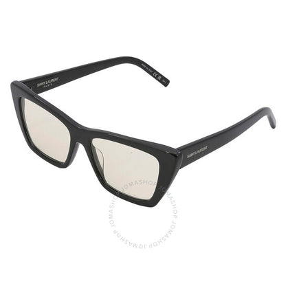 نظارة شمسية نسائية بتصميم عين القطة الصفراء من سان لوران