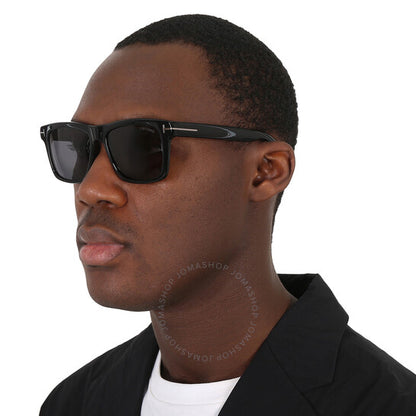 توم فورد، نظارة شمسية باكلي سموك سكوير للرجال