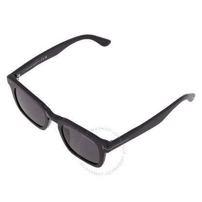 توم فورد، داكس سموك، نظارة شمسية مربعة للرجال