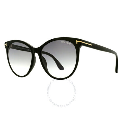 نظارات شمسية نسائية من توم فورد، ماكسيم دخان متدرج، بتصميم عين القطة