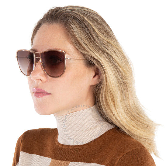 نظارات شمسية نسائية من توم فورد، تينا، بنية متدرجة، بتصميم عين القطة