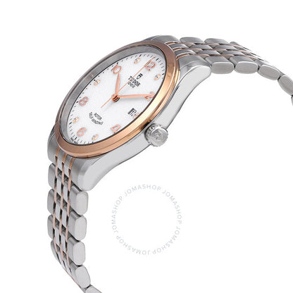 ساعة تيودور أوتوماتيكية للسيدات بمينا أبيض مرصعة بالألماس طراز M91551-0011