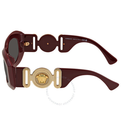 نظارة شمسية رجالية من فيرساتشي، رمادية داكنة غير منتظمة