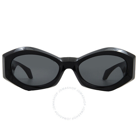 نظارة شمسية نسائية هندسية باللون الرمادي الداكن من فيرساتشي