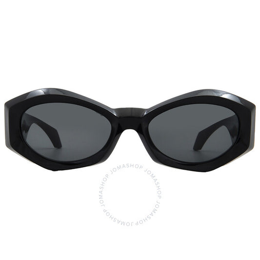 نظارة شمسية نسائية هندسية باللون الرمادي الداكن من فيرساتشي