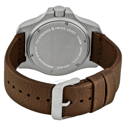 ساعة فيكتورينوكس INOX للرجال بمينا أخضر وجلد بني